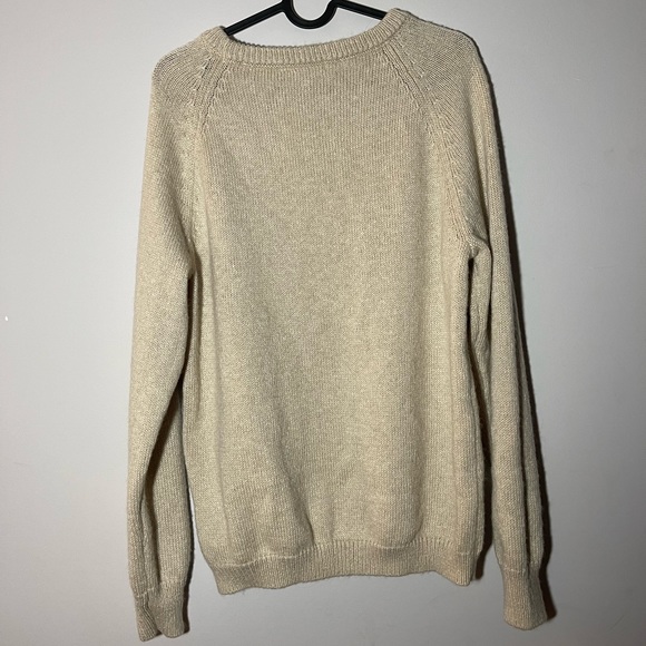 GUESS Pullover Sweater! - Picture 4 of 4